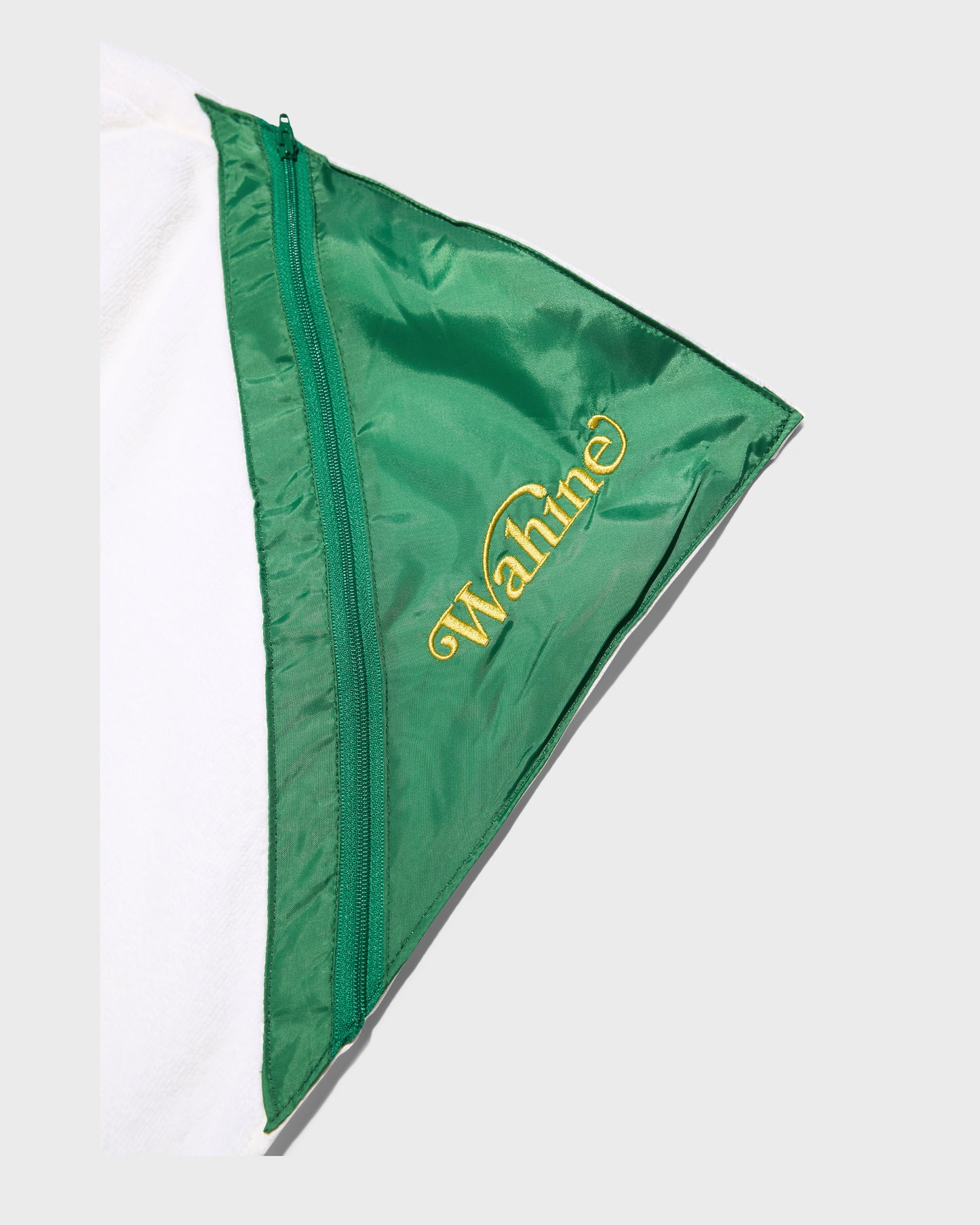 WAHINE BEACH TOWEL