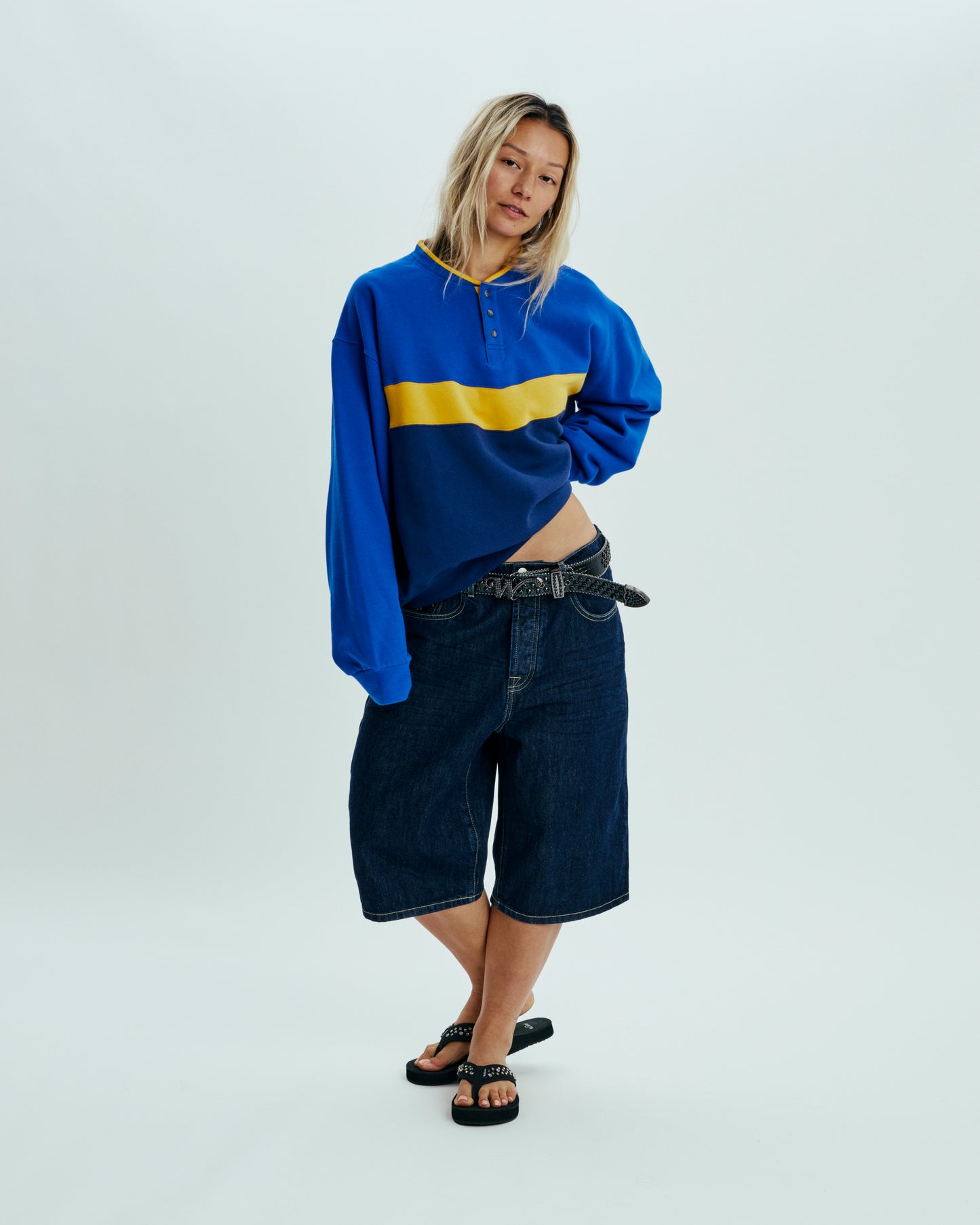 Henley Crewneck Mid-weight